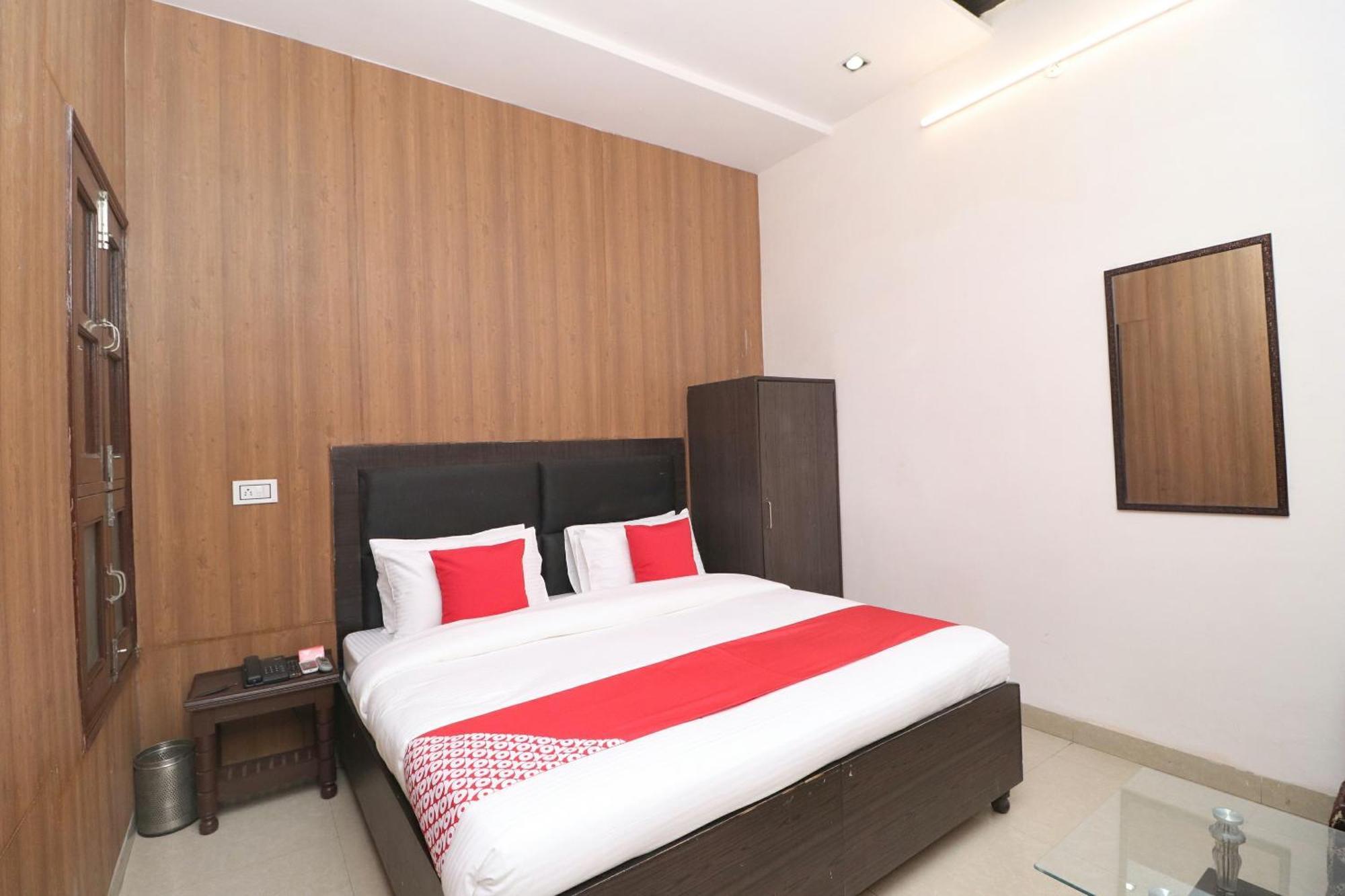 Oyo Hotel Kailash Regency Λουντιάνα Εξωτερικό φωτογραφία